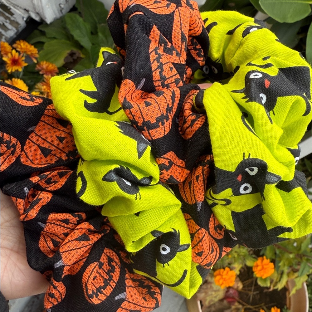 Pumpkin & Cats Collection Scrunchies Handmade NWT 4 pk